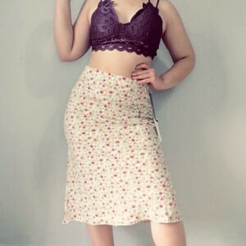 Maion d’ Amelie Floral Cream Skirt, Size 10